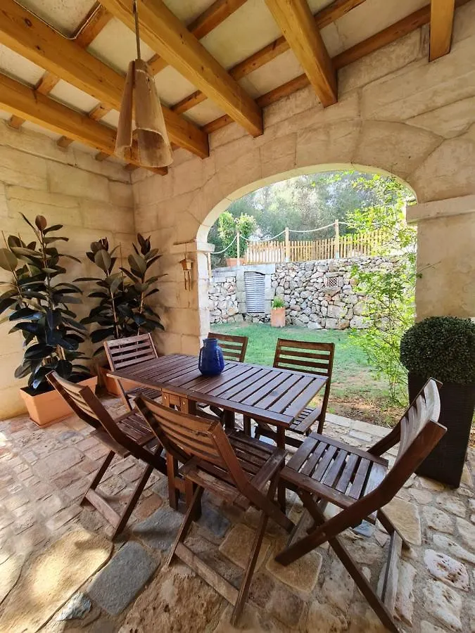 Homestay Habitaciones Casa De Campo Daymipaz Mahon